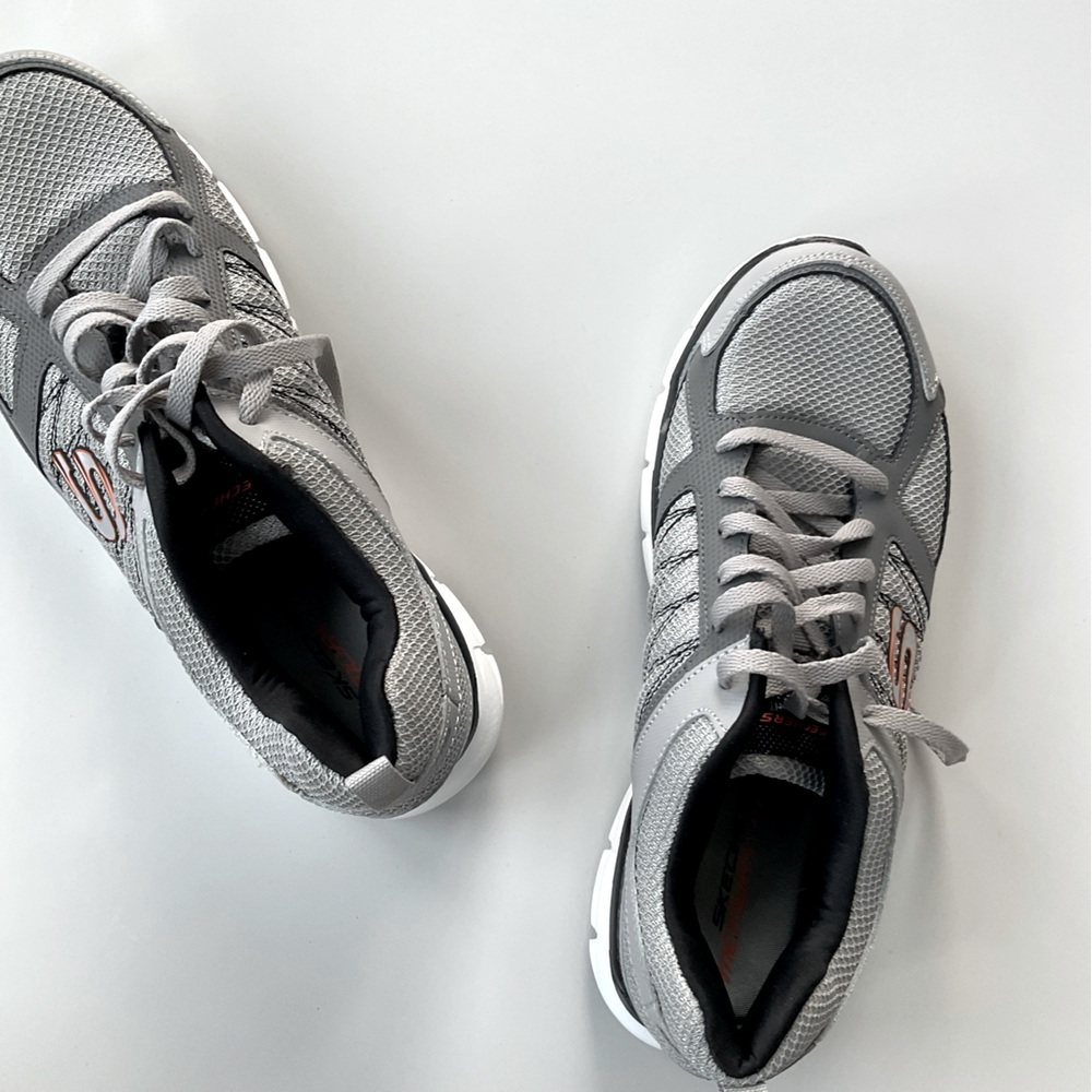Skecher, gray sneakers - Picture 2 of 8